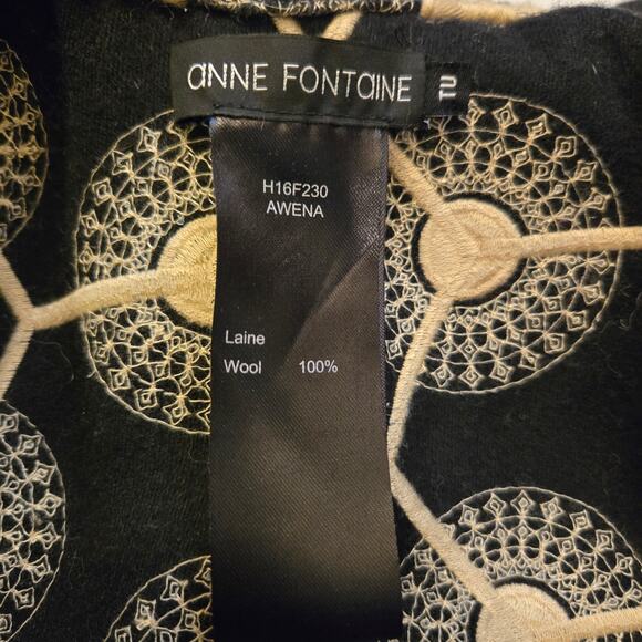 Anne Fontaine Wool Embroidered Cape One Size Honeycomb Pattern HTF Paris - Picture 5 of 11